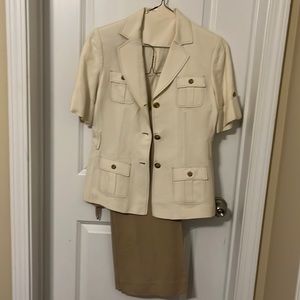 Safari style pants suit for someone on the hunt !